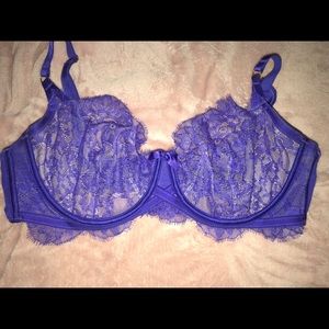 VS very sexy unlined Demi 38DD